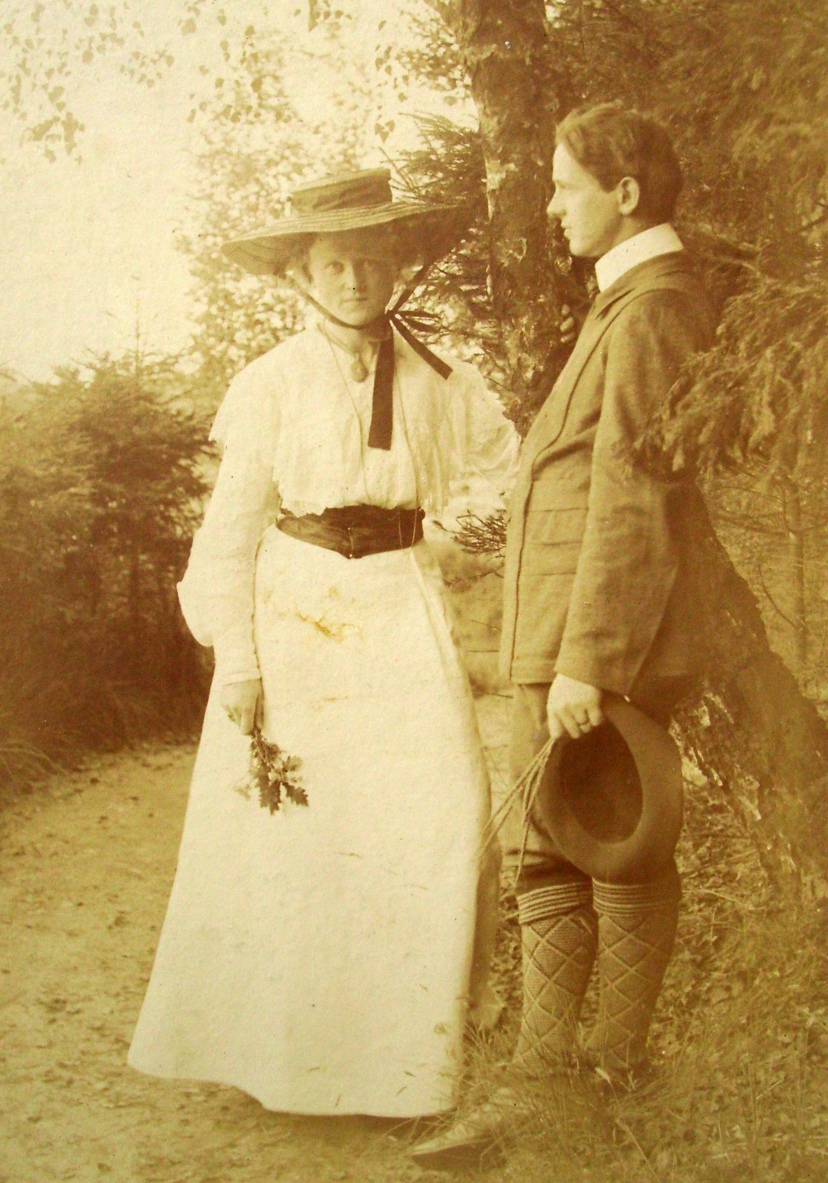 ES mit Suse, 13.8.1901